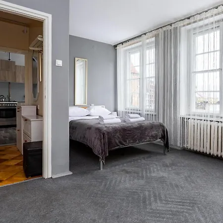 Targ Rybny Standard Apartment *